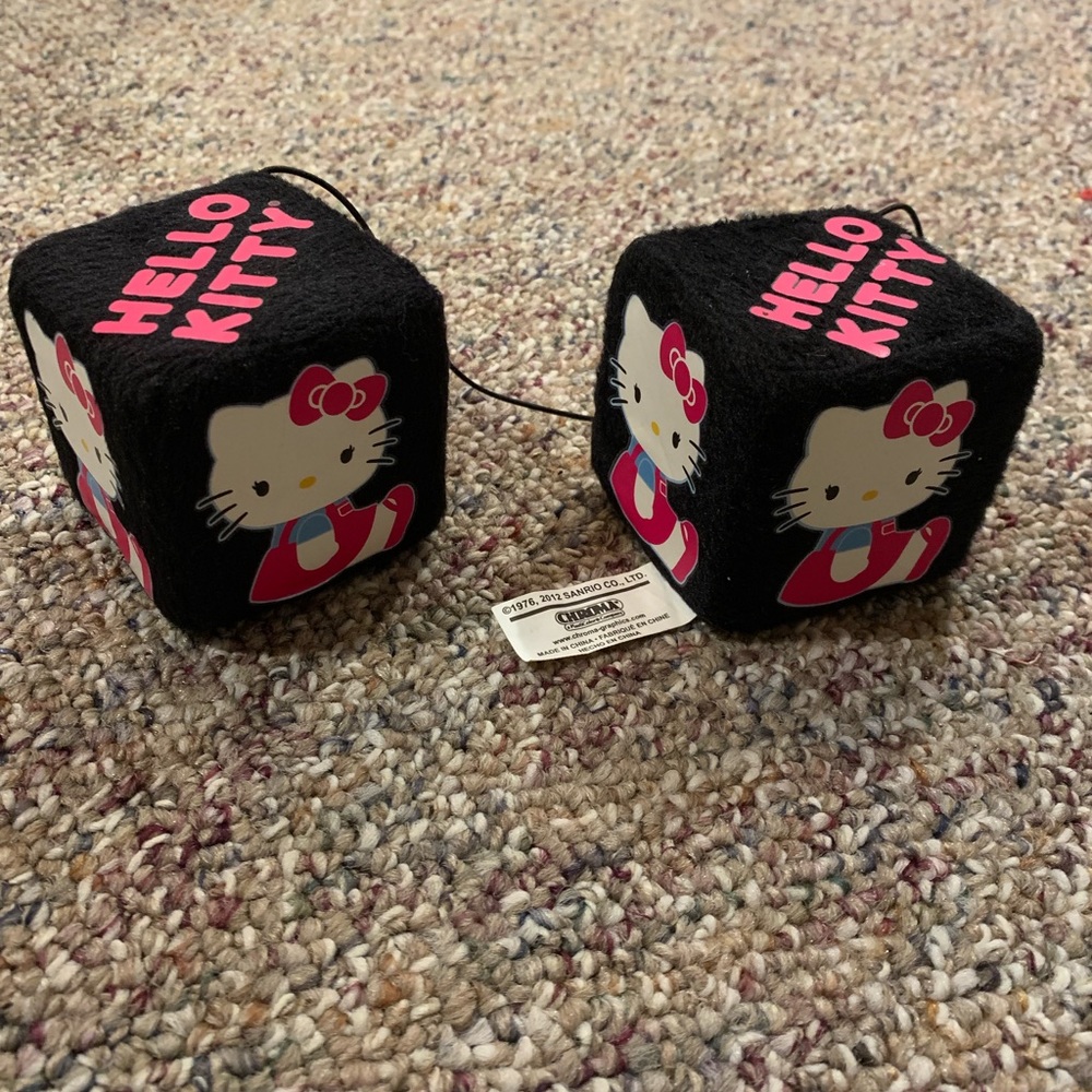 Hello kitty car dice 🎲